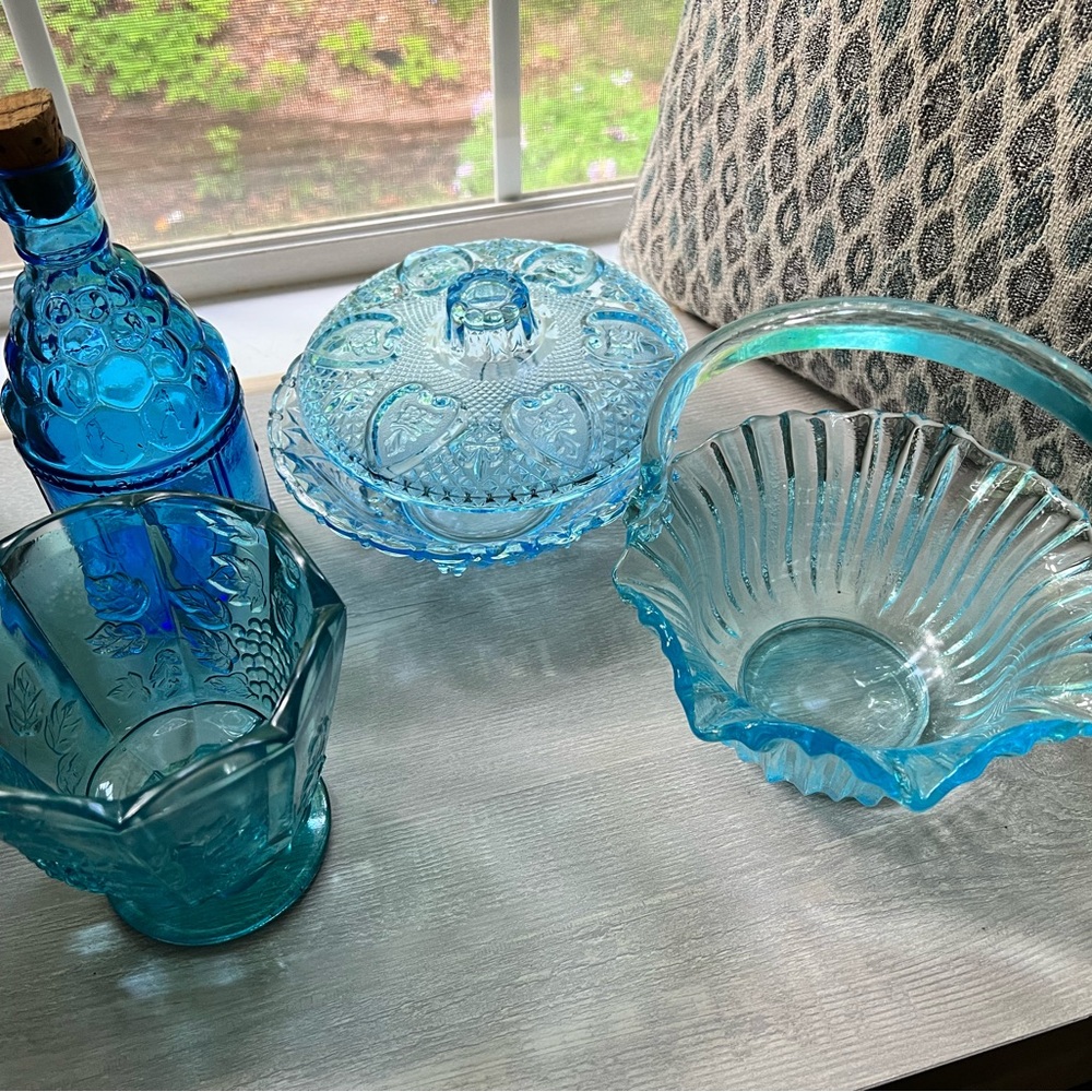 Vintage Blue Glassware Set